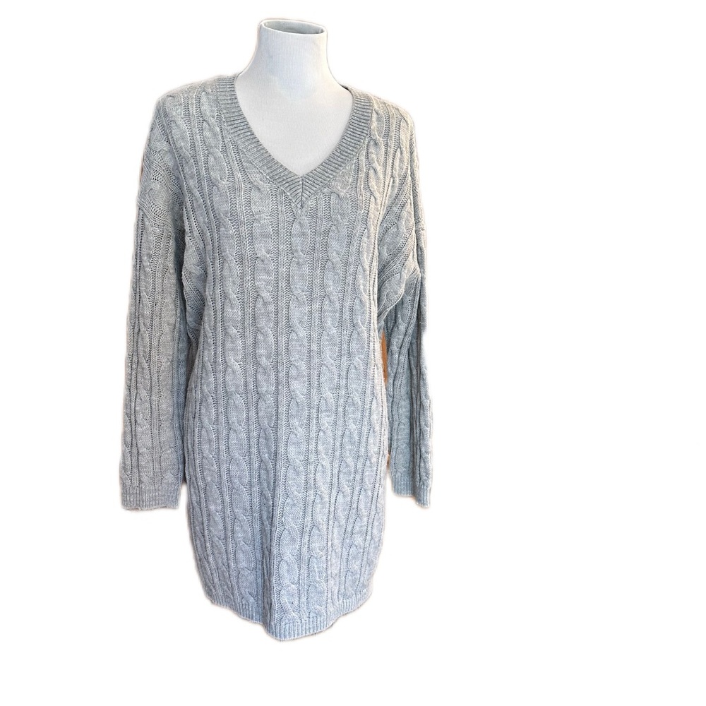 Better Be Gray Cable Knit V-Neck Sweater Long cement gray acrylic M/L oversize